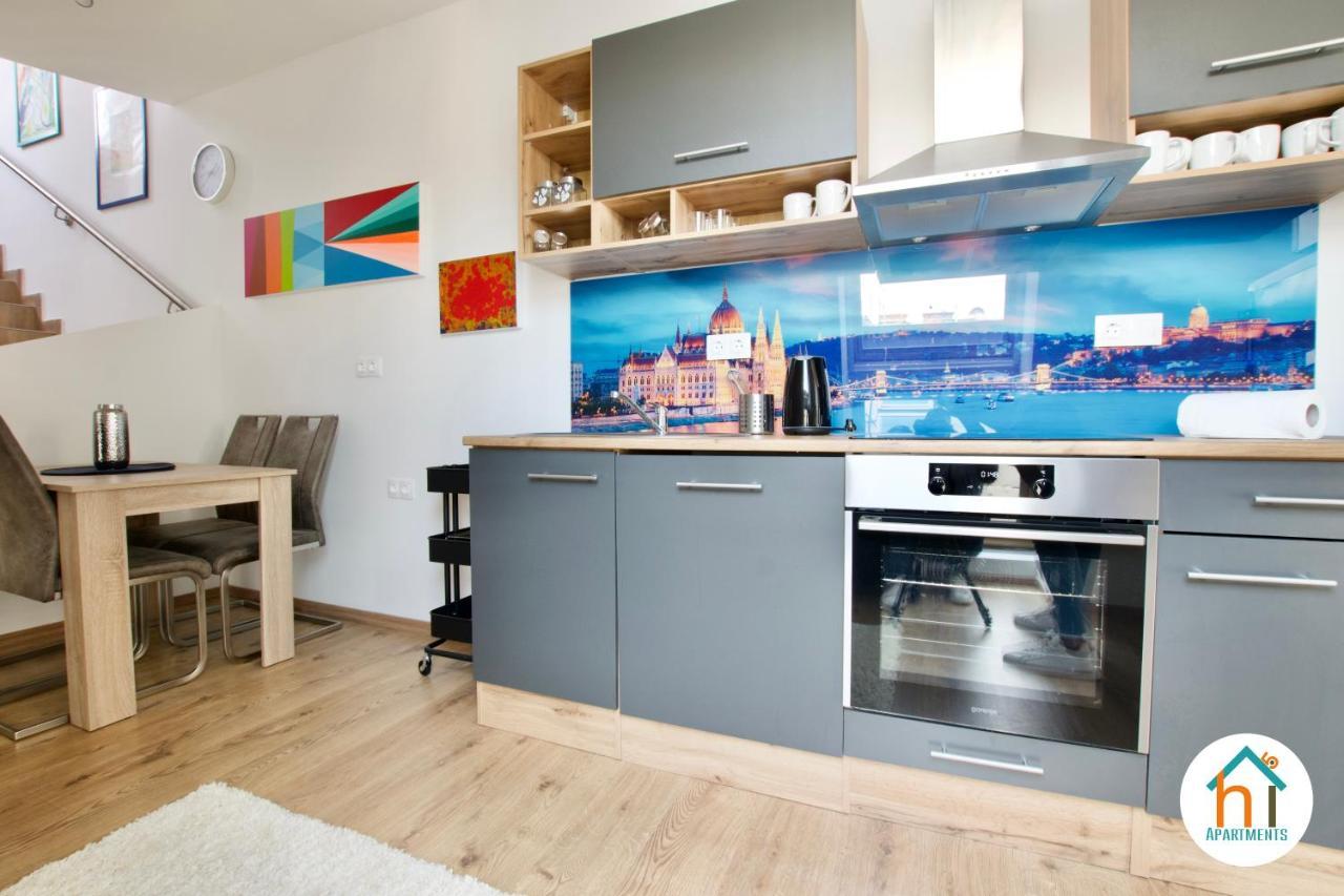Premium Apartment By Hi5 - Penthouse Studio + Rooftop Budapest Exterior photo