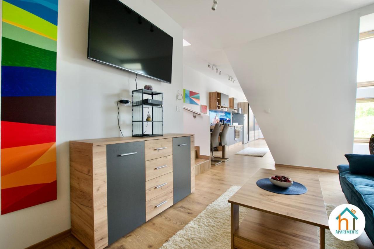Premium Apartment By Hi5 - Penthouse Studio + Rooftop Budapest Exterior photo